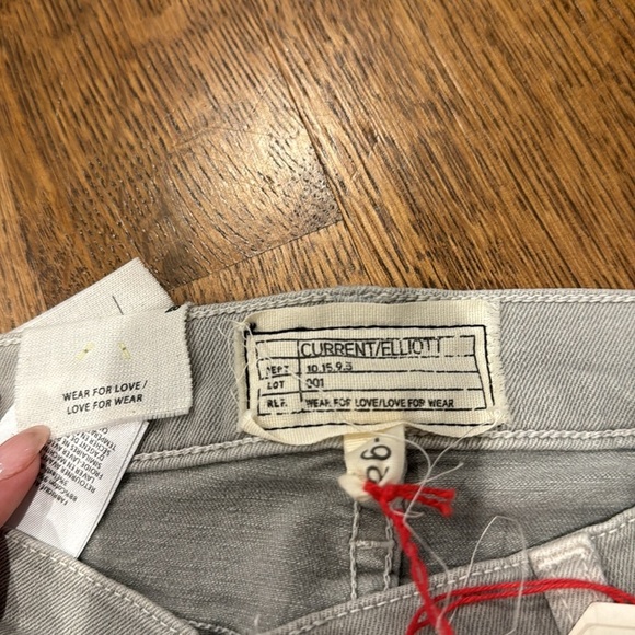 NWT Current Elliot Women’s Skinny Jeans Grey Size 26 - Picture 4 of 6